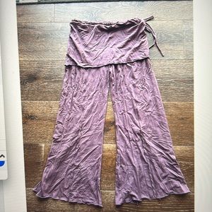Queen of hearts purple cropped straight flare leggings
